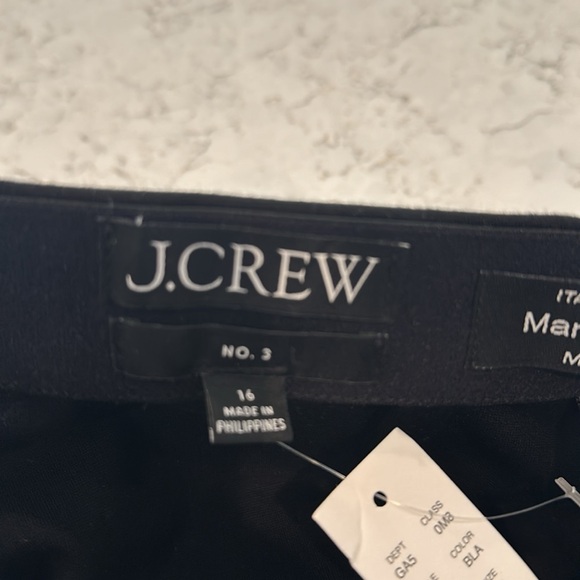 J. Crew  No. 3  Pencil Skirt in Italian Fabric. Made in Italy. Size 16 - Picture 3 of 5